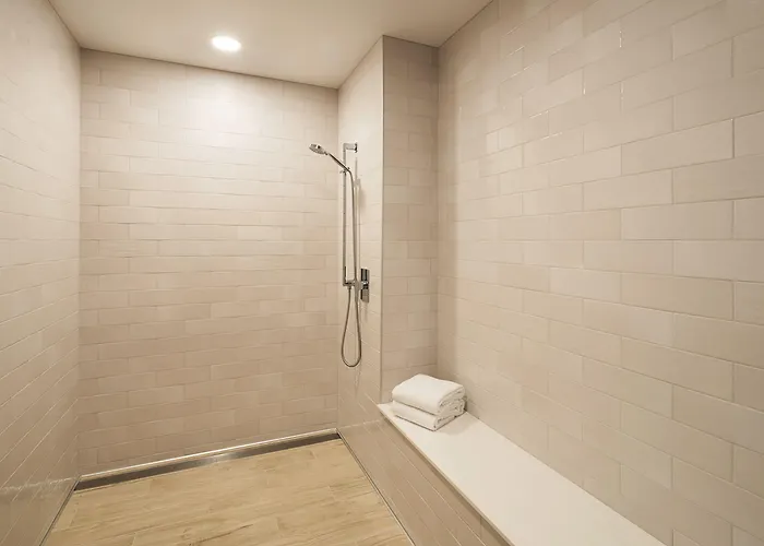 Level - Old Town Hotel 4*